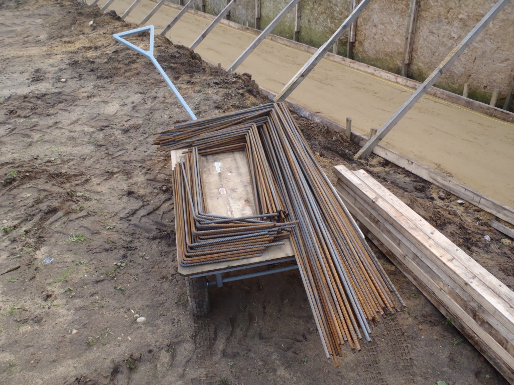 Pile of cut and Bent Re-Bar