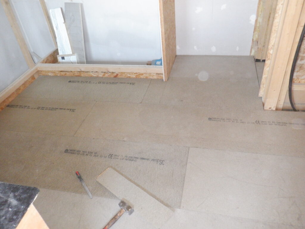 Utility floor completed (1)