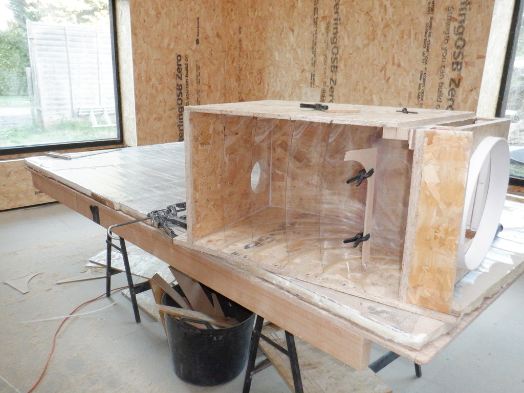 Redirect and Filter box with vanes installed