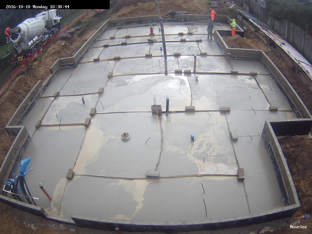 Pouring-the-floor-slab-3