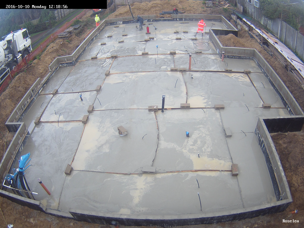 Pouring-the-floor-slab-4