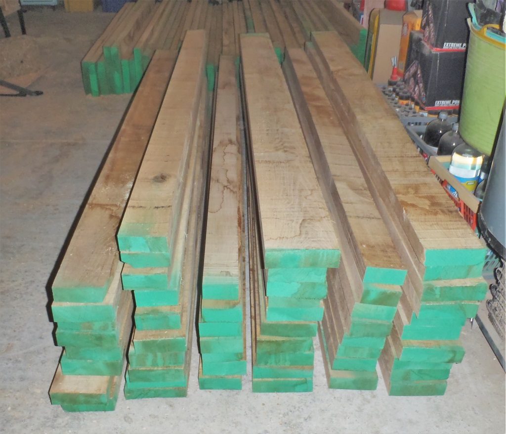 Stack-of-Edged-40mm-Oak