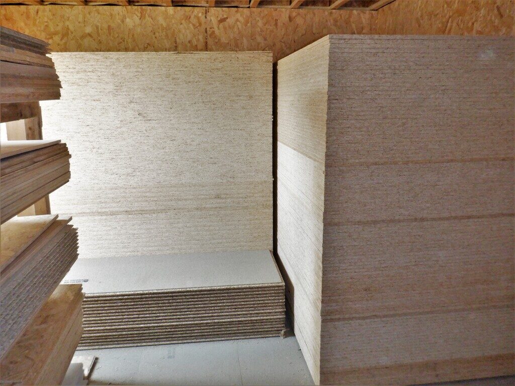 85 Sheets of 11mm OSB and 50 Sheets of 18mm OSB boards