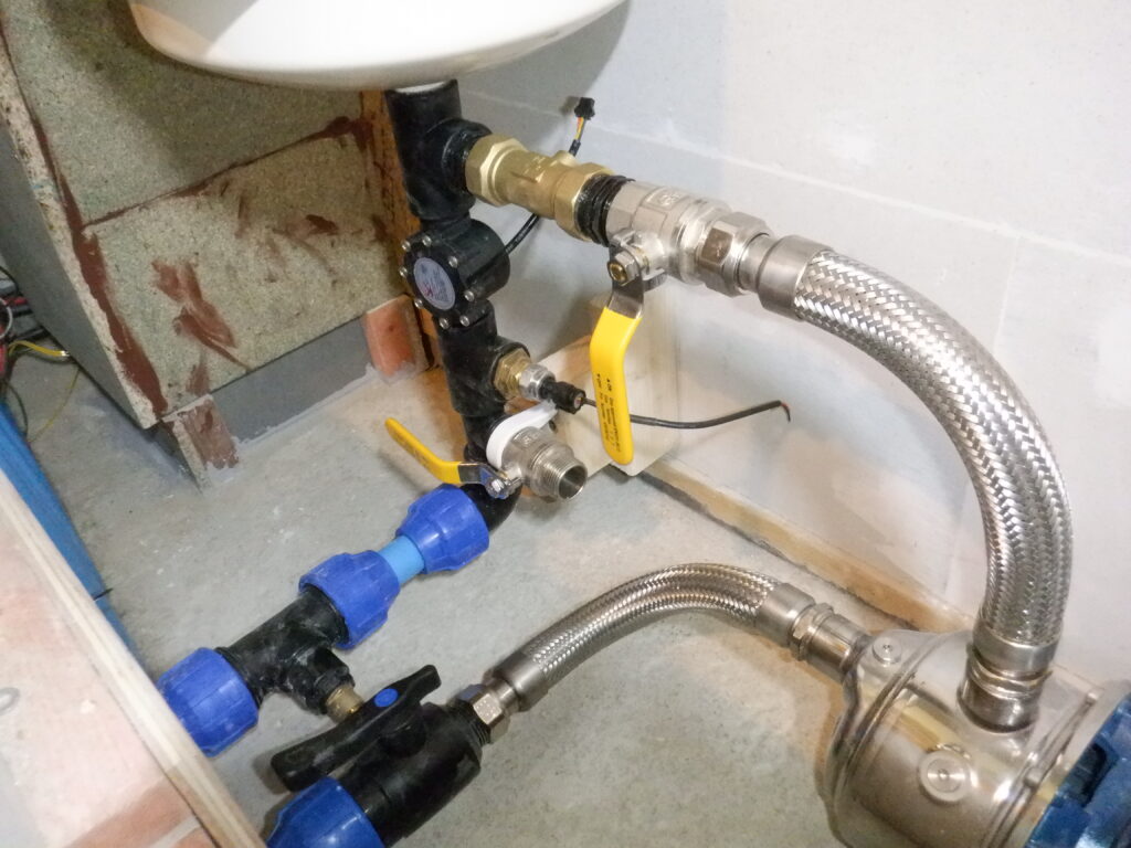 Cold water pressurisation system 1